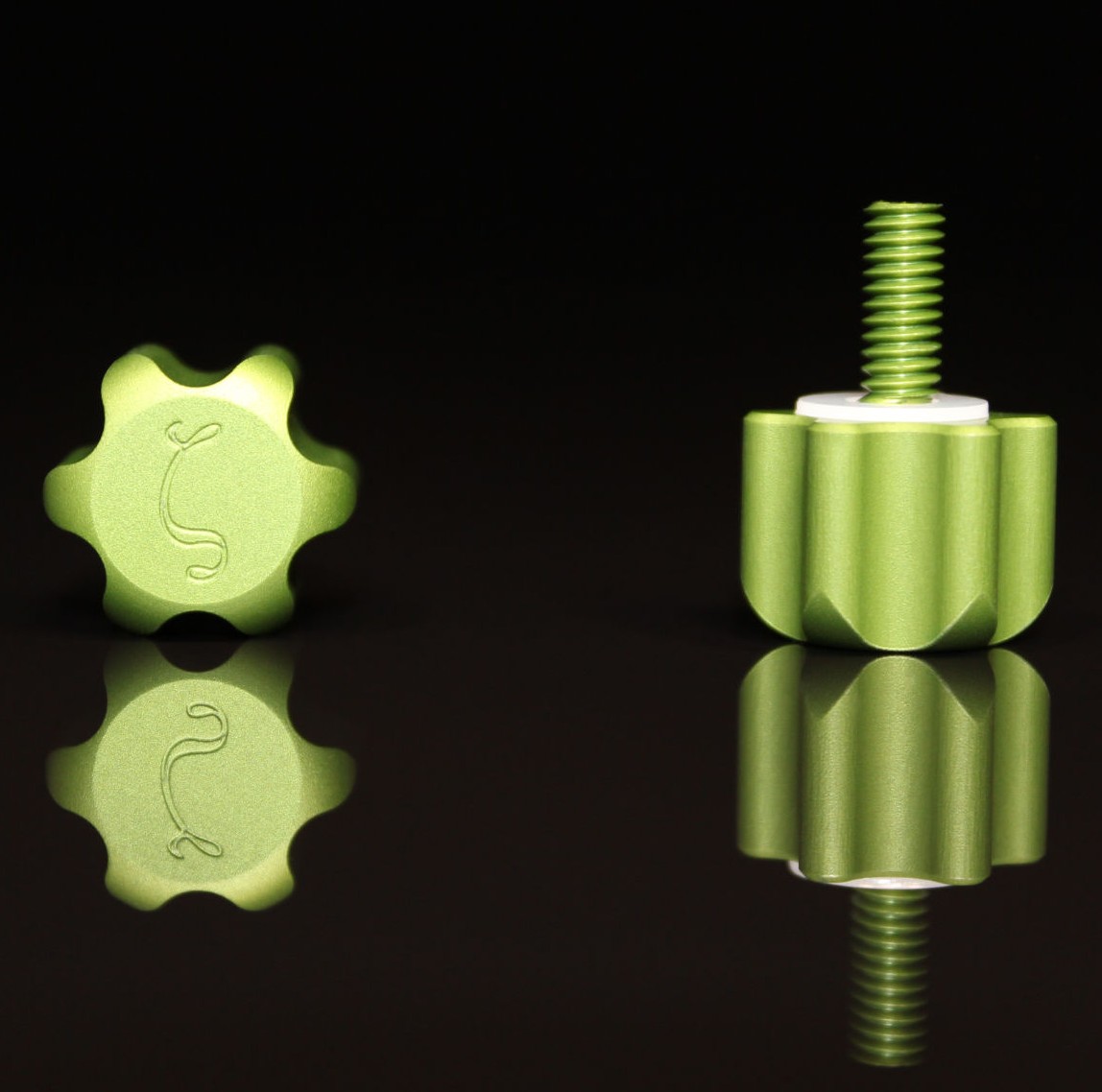 ζ: Custom Thumb Screws